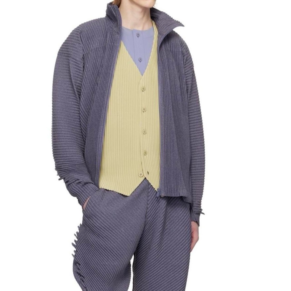 HOMME PLISSÉ ISSEY MIYAKE Light Green Color Pleats Vest Top size 2